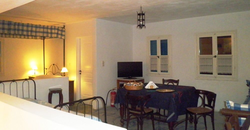 Angelica'S Hotel Fry Ngoại thất bức ảnh